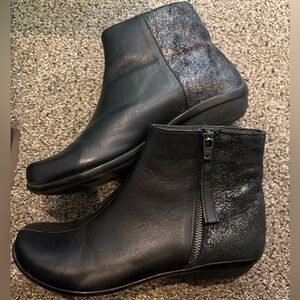 Dansko Otis Black Ankle Boots size 38